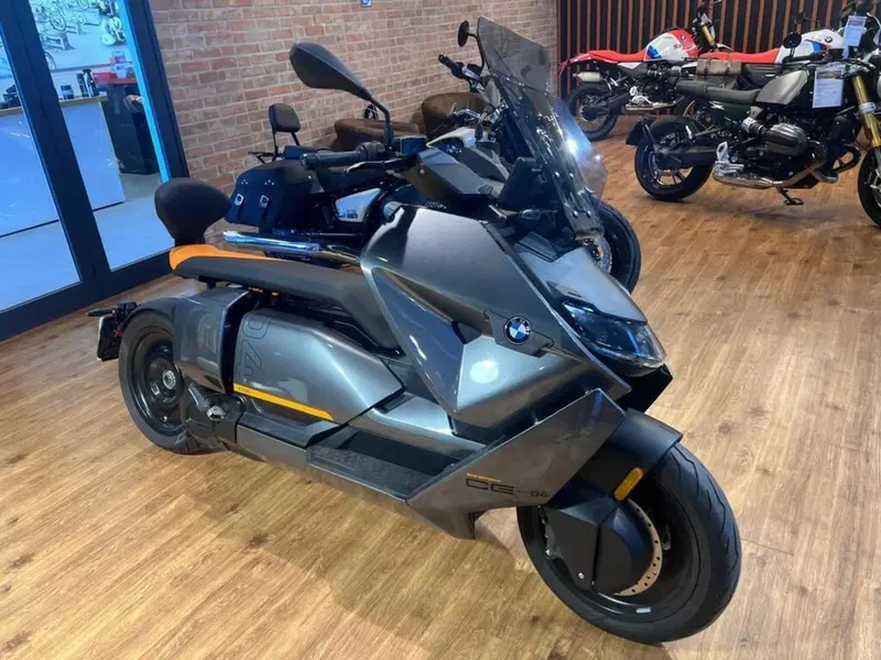 Bmw CE 04 (2021 - 25) (2)