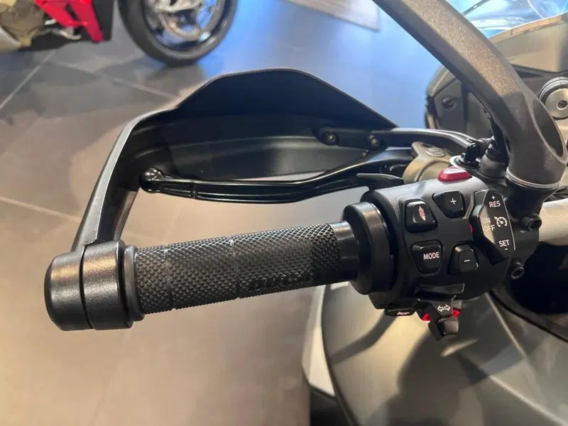 Ducati Multistrada V4 S (2021 - 24) (10)