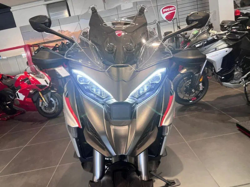 Ducati Multistrada V4 S (2021 - 24) (8)