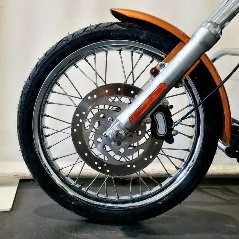 Harley-Davidson 1584 Rocker (2008 - 09) - FXCW (7)
