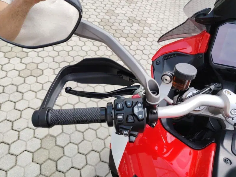 Ducati Multistrada V4 Pikes Peak (2021 - 24) (9)
