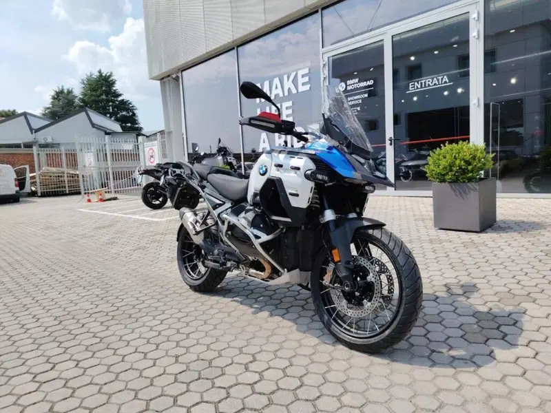 Bmw R 1300 GS Adventure Trophy (2025 - 26) (3)