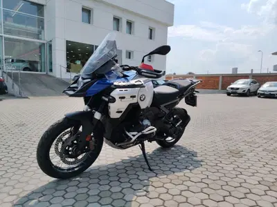 Bmw R 1300 GS Adventure Trophy (2025 - 26) usata