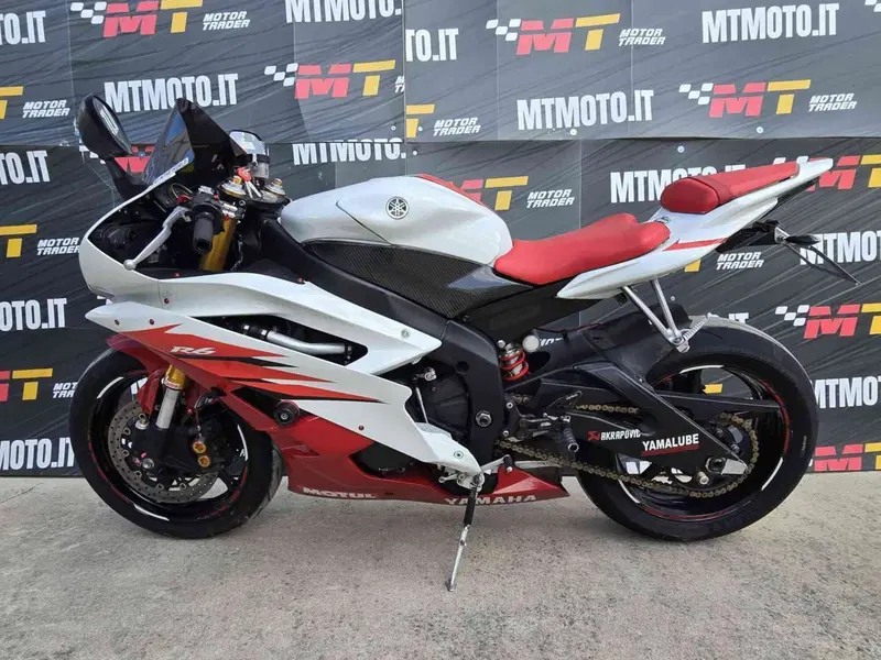 Yamaha YZF R6 (2006 - 07) (2)