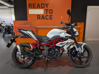 Benelli BN 125 (2021 - 25) usata