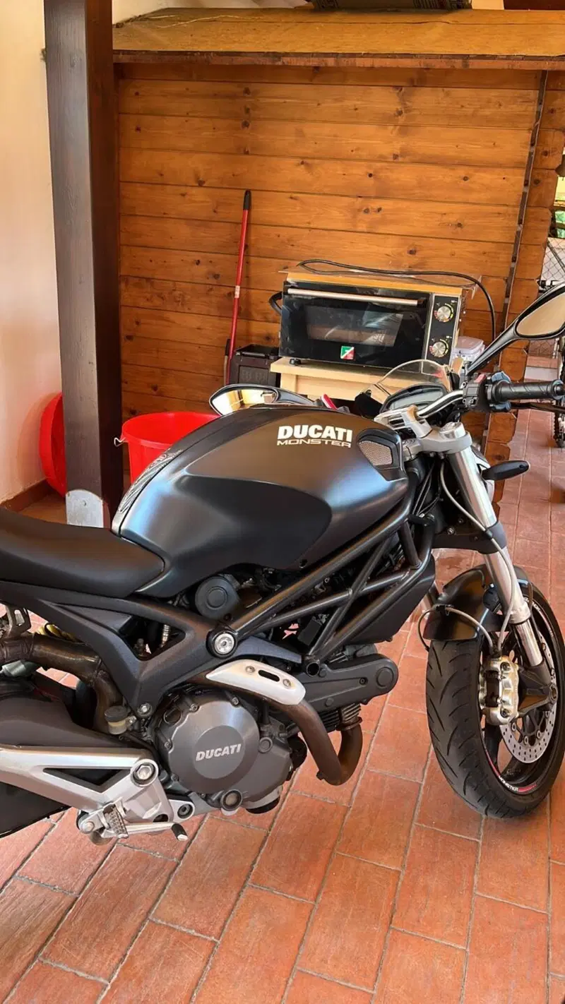 Ducati Monster 696 (2008 - 13) (5)