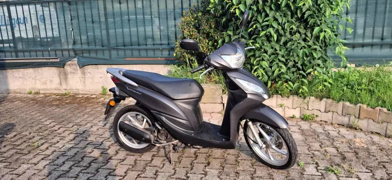 Honda Vision 50 (2011 - 17) (3)
