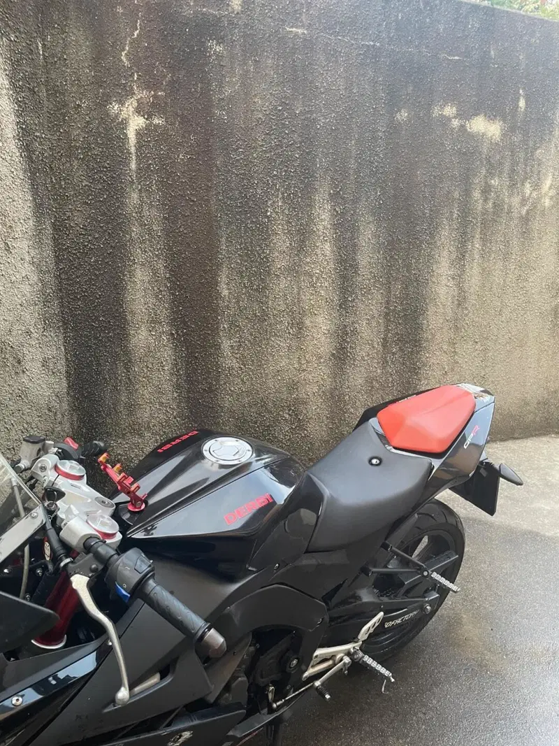 Derbi GPR 125 4t 4v (2009 - 15) (4)