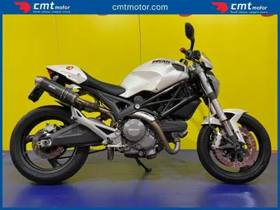 Ducati Monster 696 Plus (2007 - 14) usata