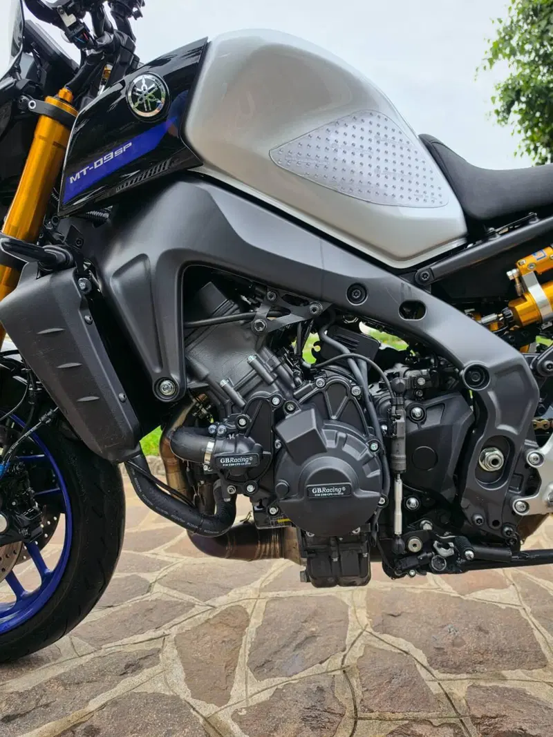Yamaha MT-09 SP (2021 - 23) (4)