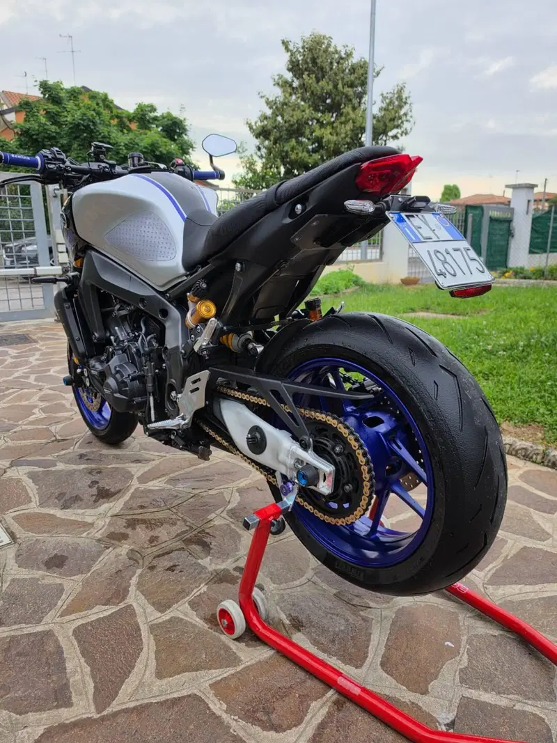 Yamaha MT-09 SP (2021 - 23) (5)