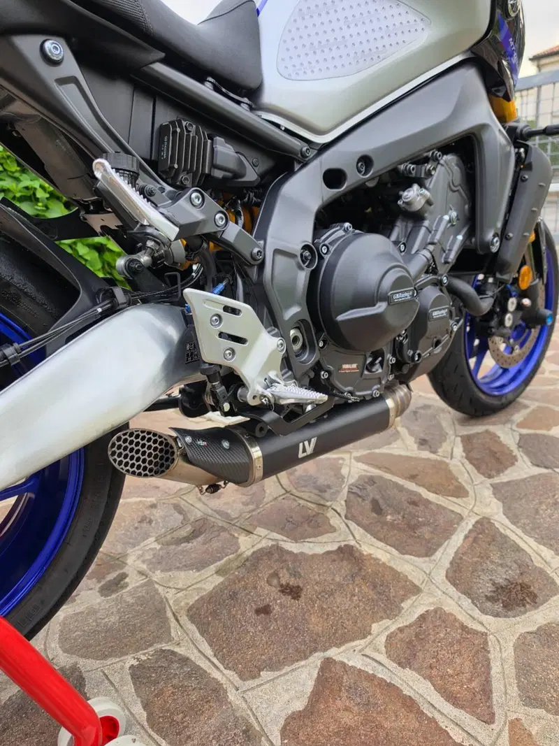 Yamaha MT-09 SP (2021 - 23) (7)