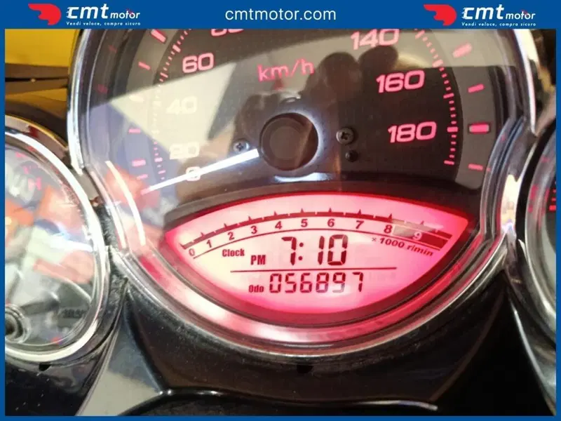 Yamaha T-Max 500 (2008 - 12) (5)