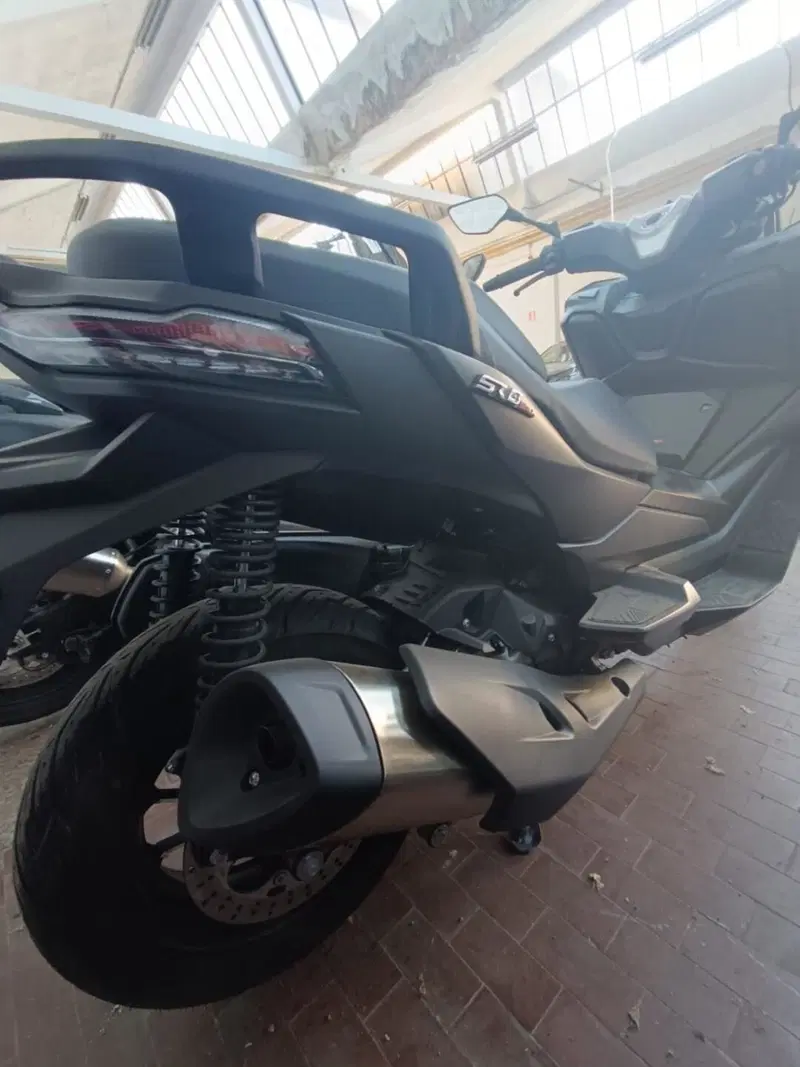 Voge Sfida SR4 (2022 - 24) (3)