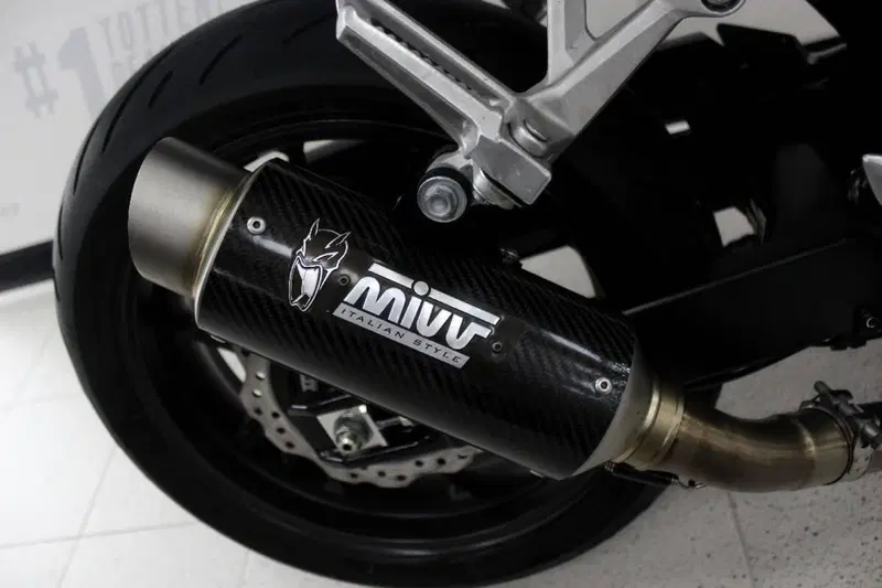 Honda CB 750 Hornet (2023 - 24) (5)