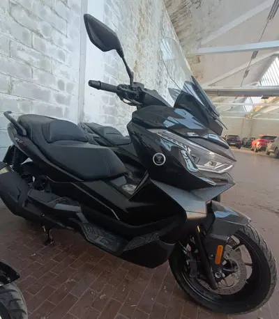 Voge Sfida SR4 (2022 - 24) usata