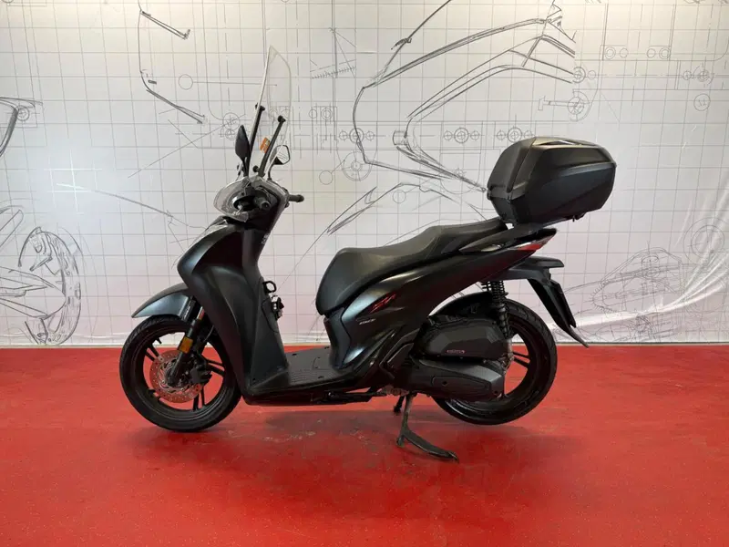 Honda SH 150i Sport (2022 - 23) (4)