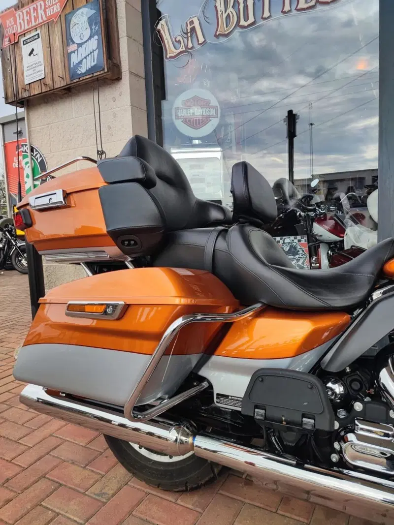 Harley-Davidson 1690 Electra Glide Ultra Limited (2014 - 15) - FLHTK (3)