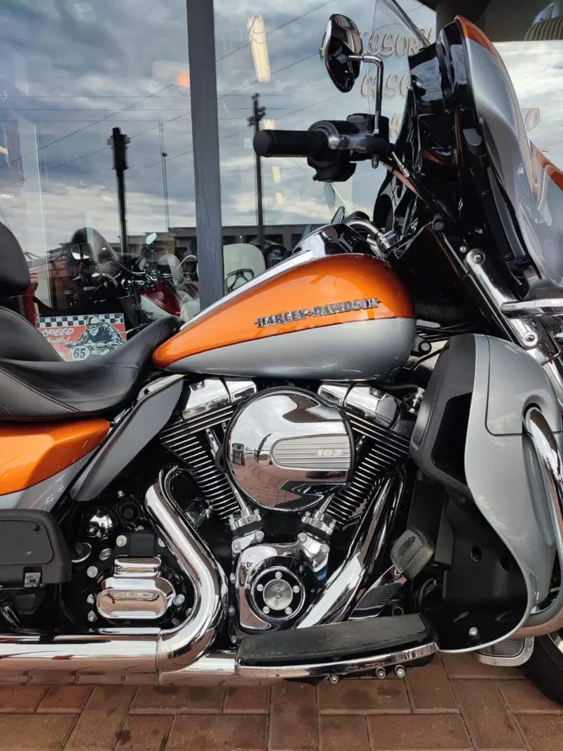 Harley-Davidson 1690 Electra Glide Ultra Limited (2014 - 15) - FLHTK (6)