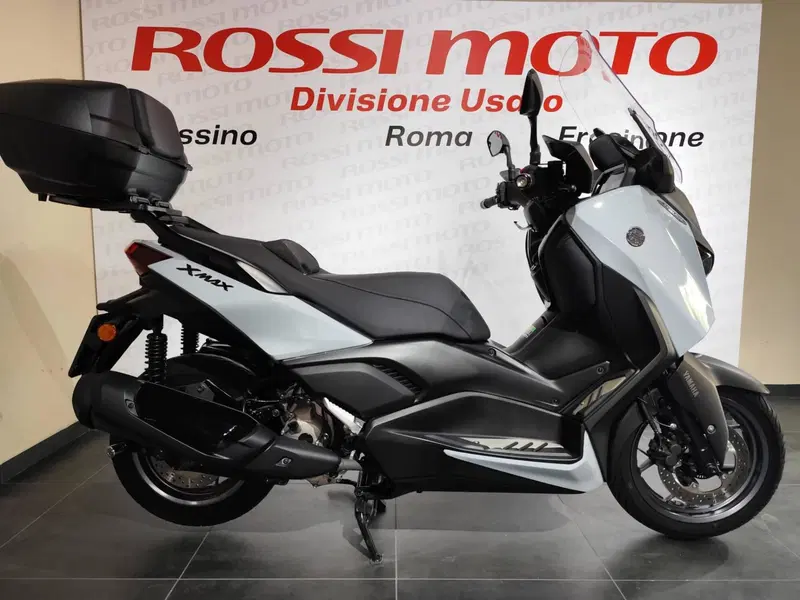 Yamaha X-Max 300 Tech Max (2025 - 26)