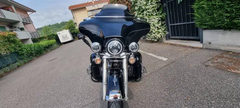 Harley-Davidson 1690 Electra Glide Ultra Limited (2010 - 13) - FLHTK (11)