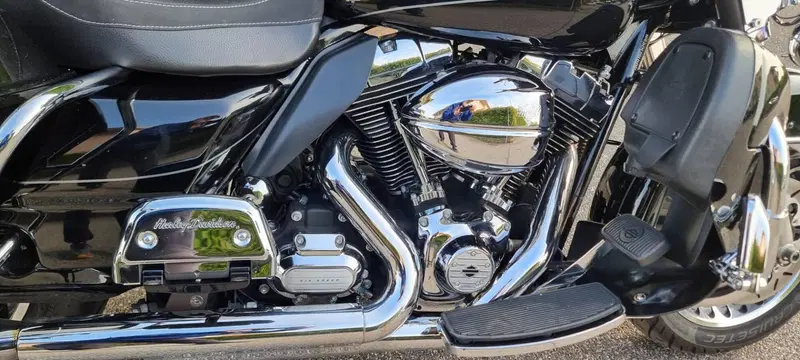 Harley-Davidson 1690 Electra Glide Ultra Limited (2010 - 13) - FLHTK (14)
