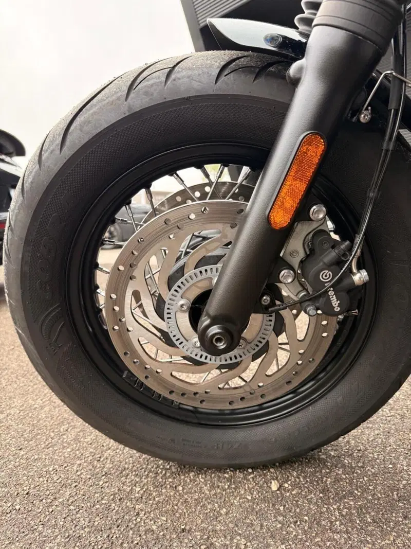 Triumph Bonneville Bobber 1200 (2021 - 25) (10)