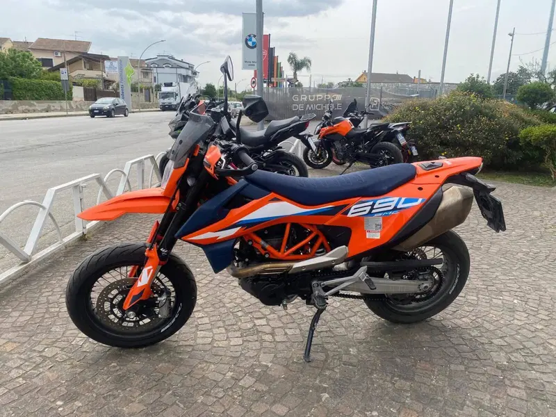KTM 690 SMC R (2023 - 25) (2)