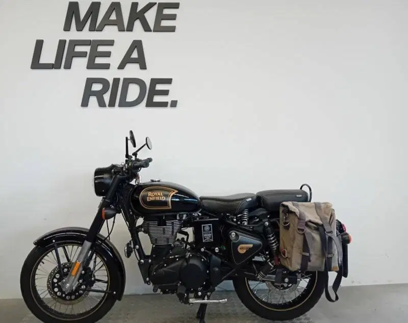 Royal Enfield Classic 500 EFI Tribute (2021) (2)