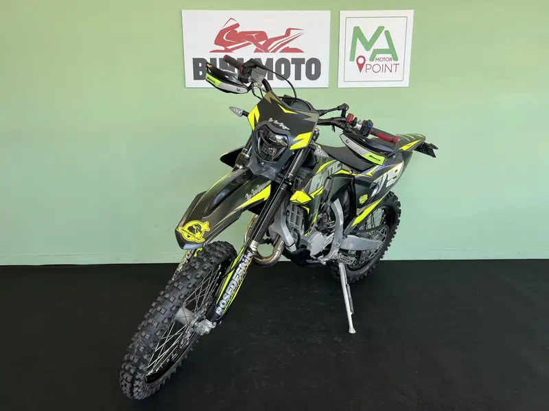 Fantic Motor XE 125 Black Edition (2024) (4)