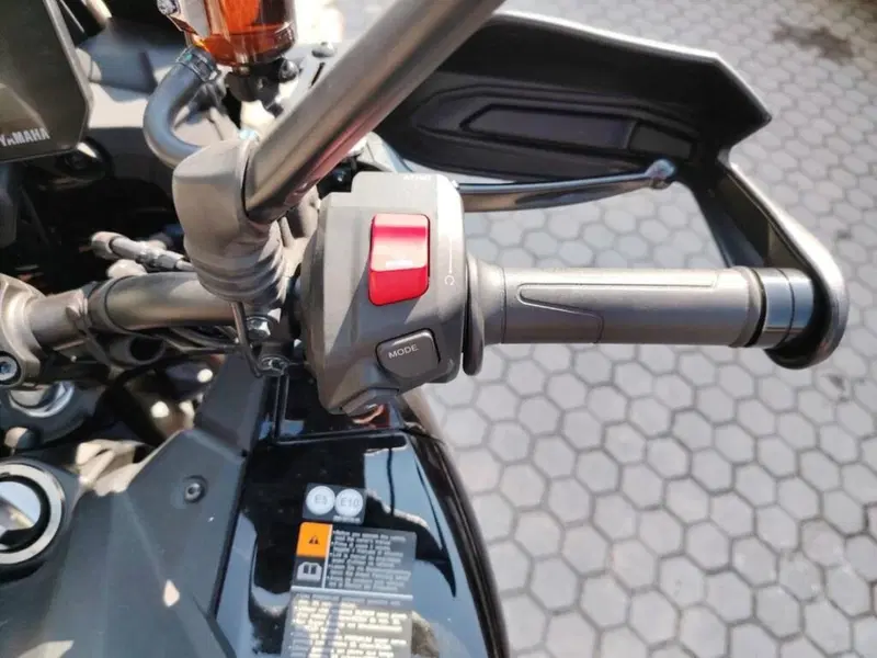Yamaha Tracer 9 GT Y-AMT (2025 - 26) (8)