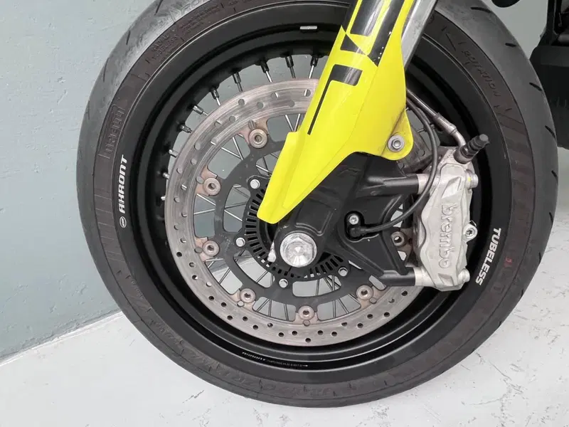 Husqvarna 701 Supermoto (2023 - 25) (15)