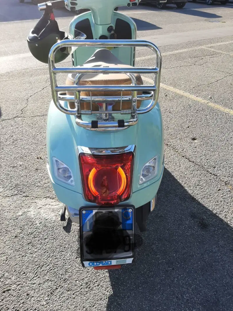 Vespa GTS 300 Hpe (2021 - 22) (5)