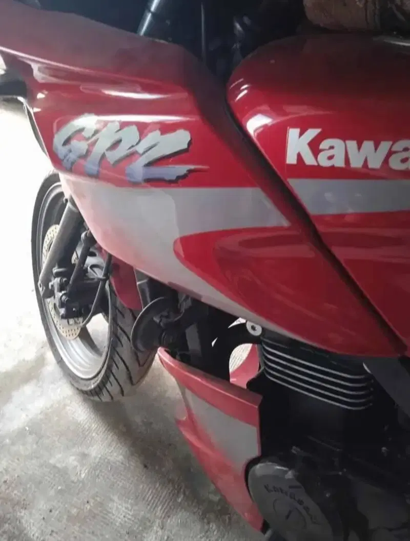 Kawasaki GPz 500 S (1988 - 03) (6)