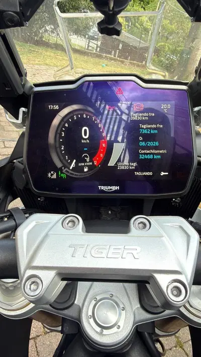Triumph Tiger 1200 Rally Explorer (2022 - 23) usata