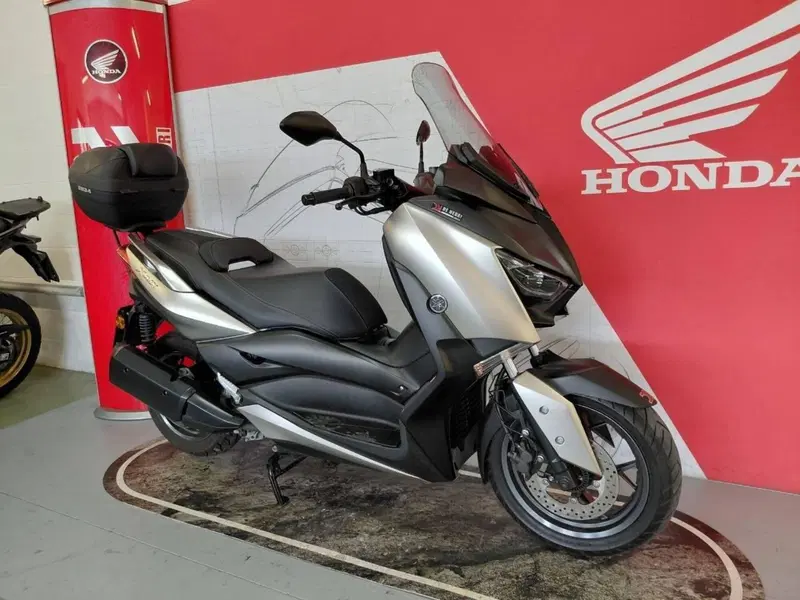 Yamaha X-Max 300 ABS (2017 - 20) (6)