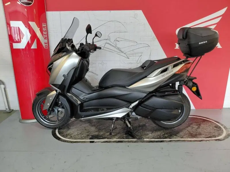 Yamaha X-Max 300 ABS (2017 - 20) (7)