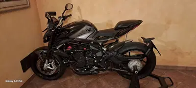 MV Agusta Brutale 800 RR (2021 - 25) usata