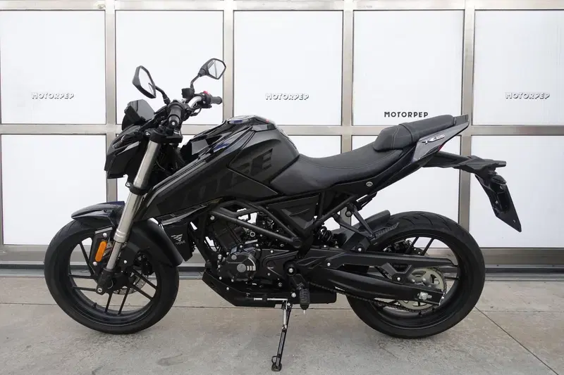Voge Brivido 125R (2023 - 26) (3)