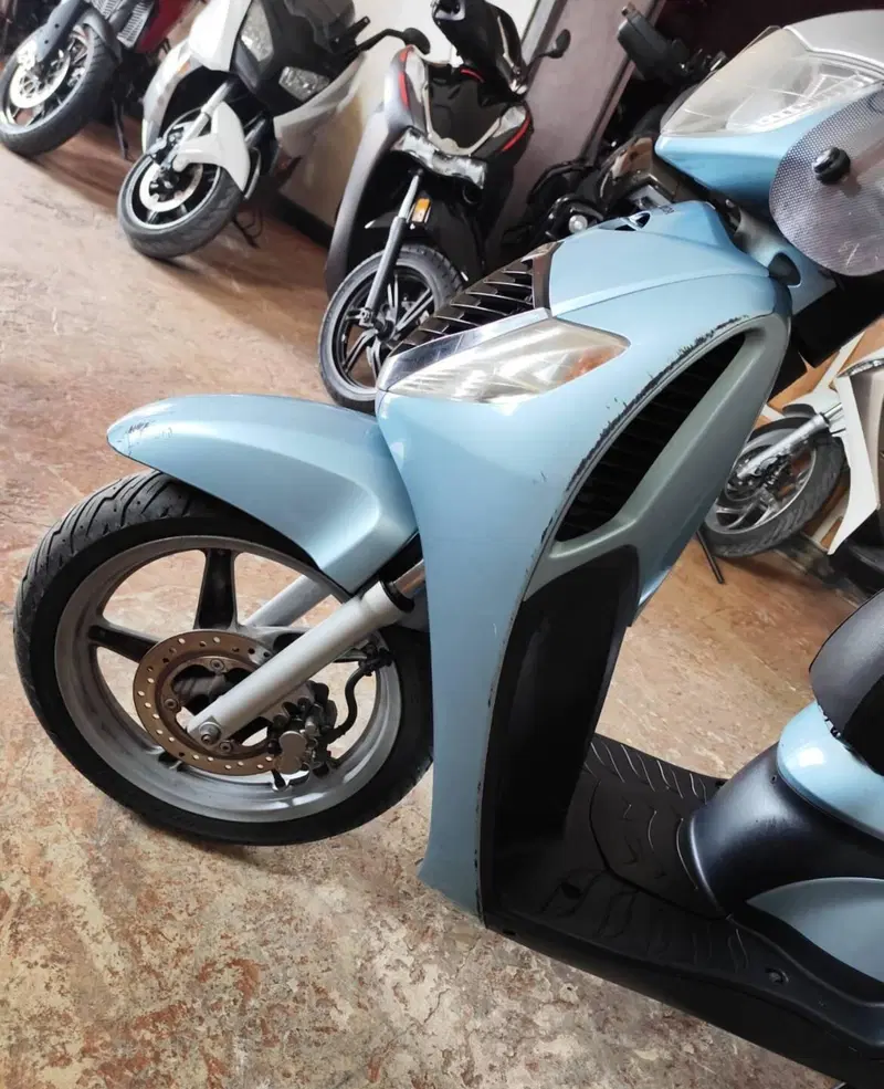 Honda SH 150i (2005 - 08) (13)