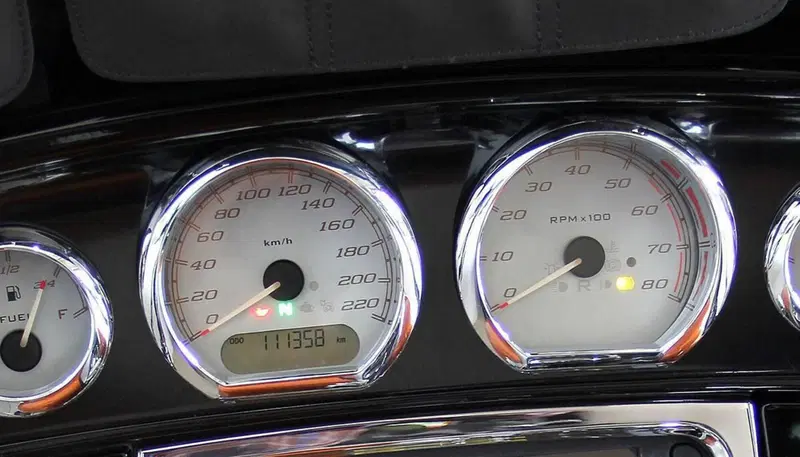 Harley-Davidson 1690 Street Glide Special (2014 - 16) - FLHX (12)