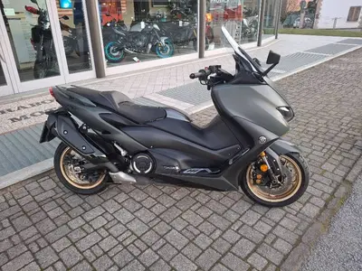 Yamaha T-Max 560 (2020 - 21) usata