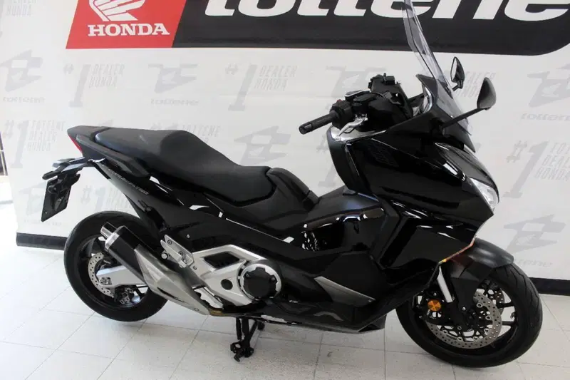 Honda Forza 750 DCT (2021 - 24) (3)