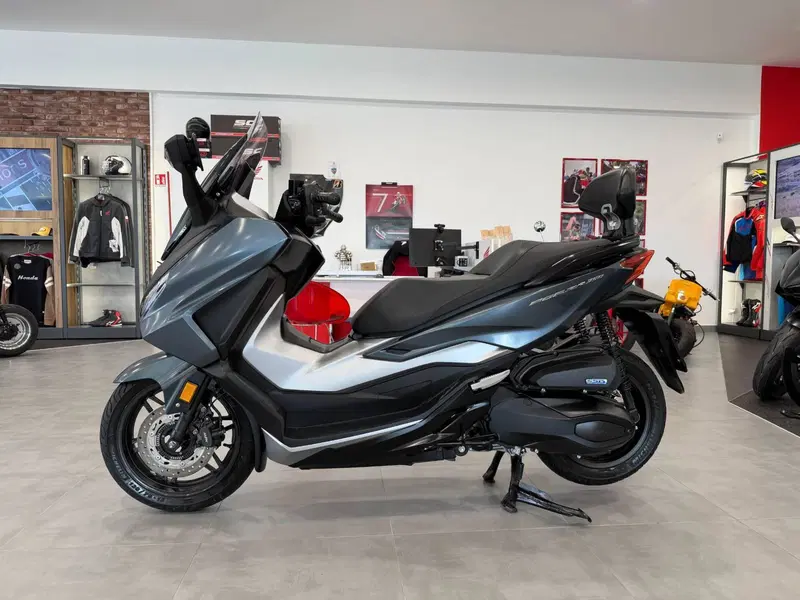 Honda Forza 350 (2022 - 24) (3)
