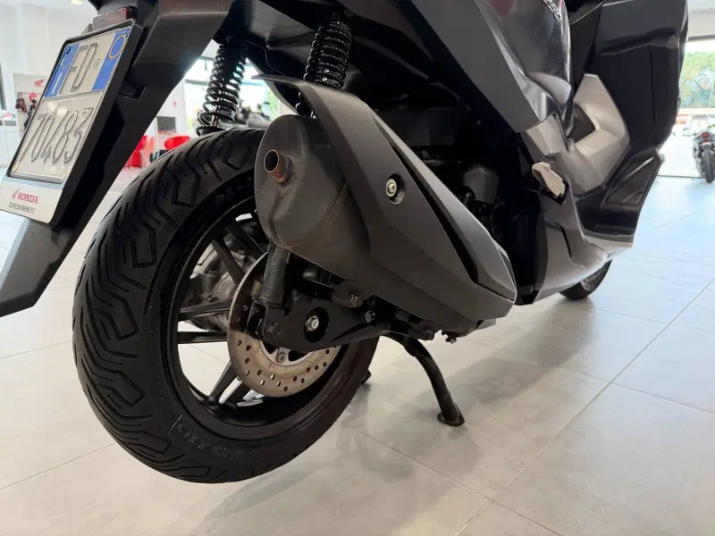 Honda Forza 350 (2022 - 24) (14)