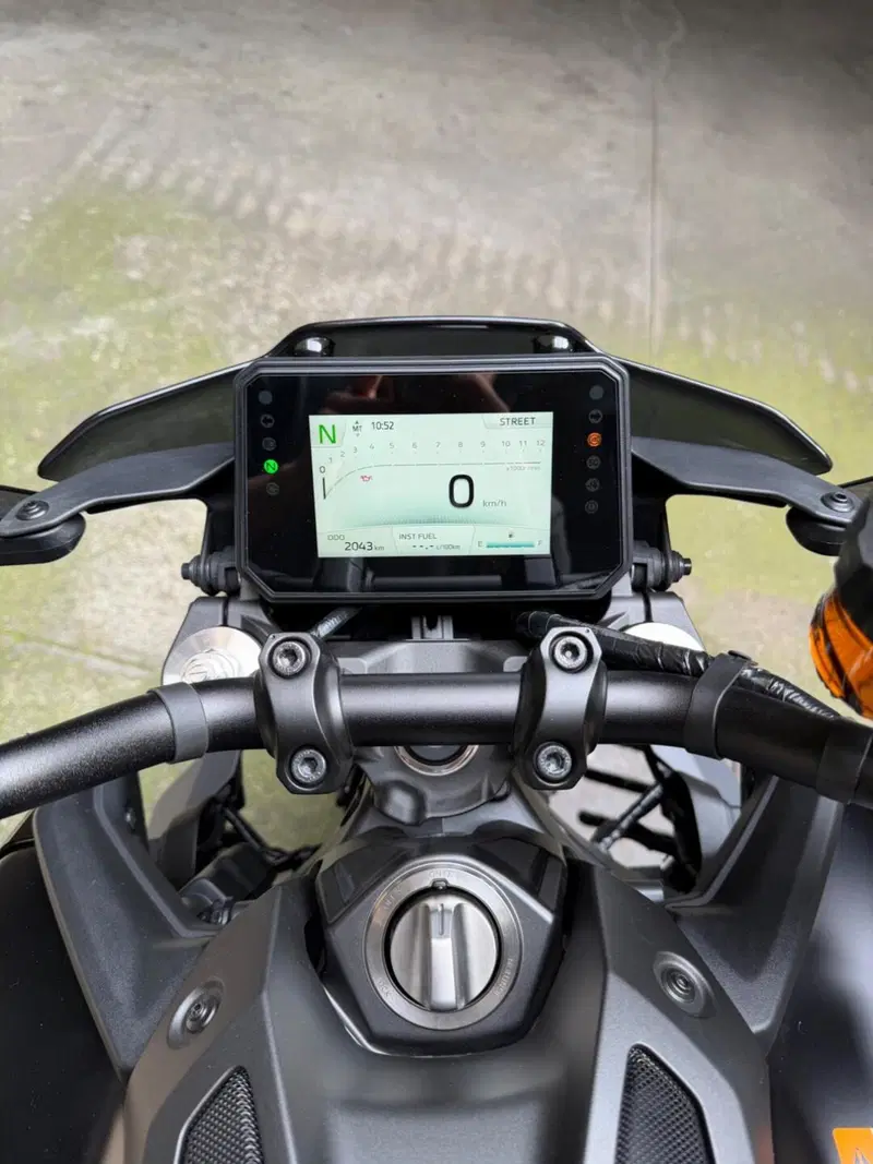 Yamaha MT-09 Y-AMT (2024 - 26) (3)