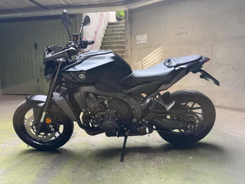 Yamaha MT-09 Y-AMT (2024 - 26) (5)