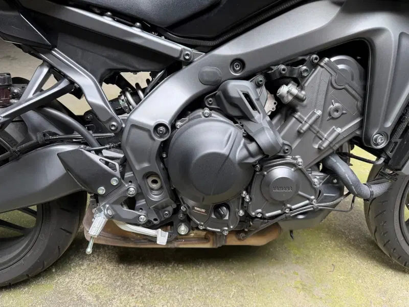 Yamaha MT-09 Y-AMT (2024 - 26) (8)