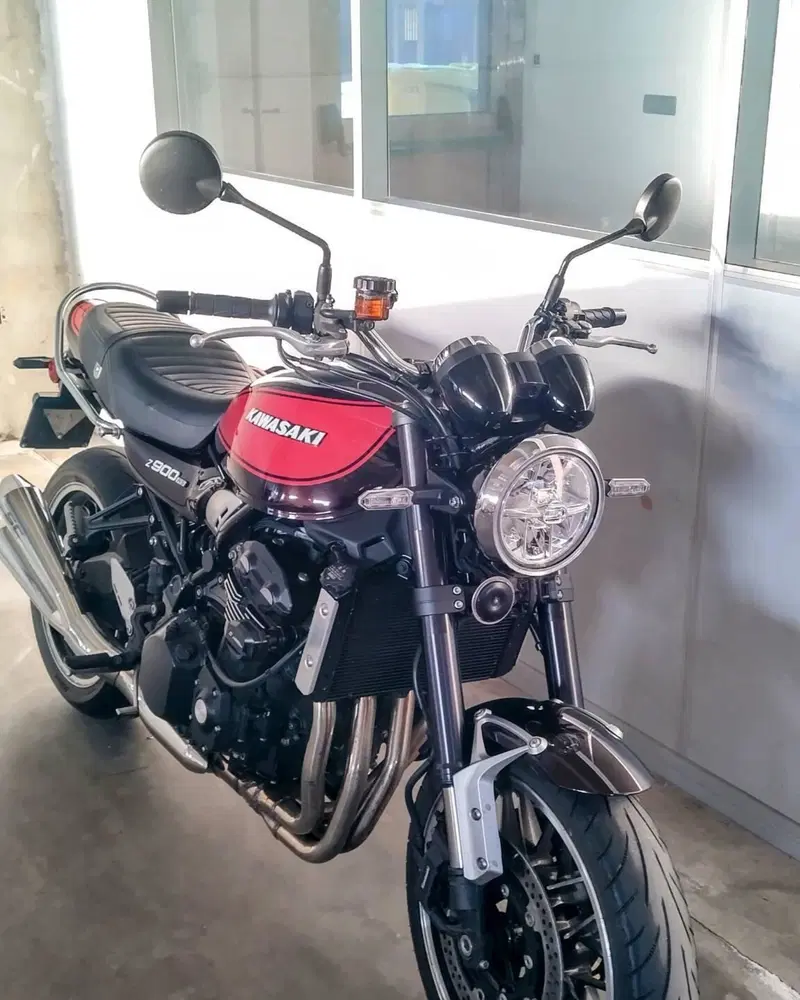 Kawasaki Z 900 RS Performance (2020)