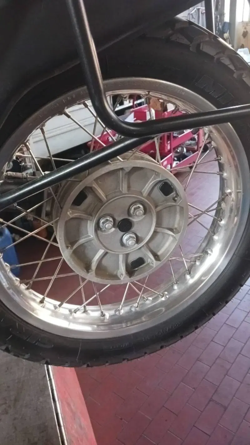 Bmw R 80GS (2)